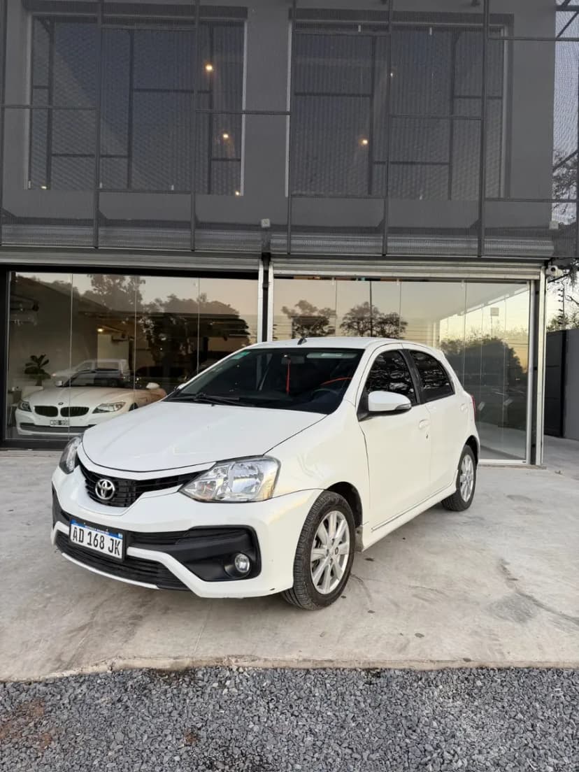 Toyota Etios 1.5 Xls At