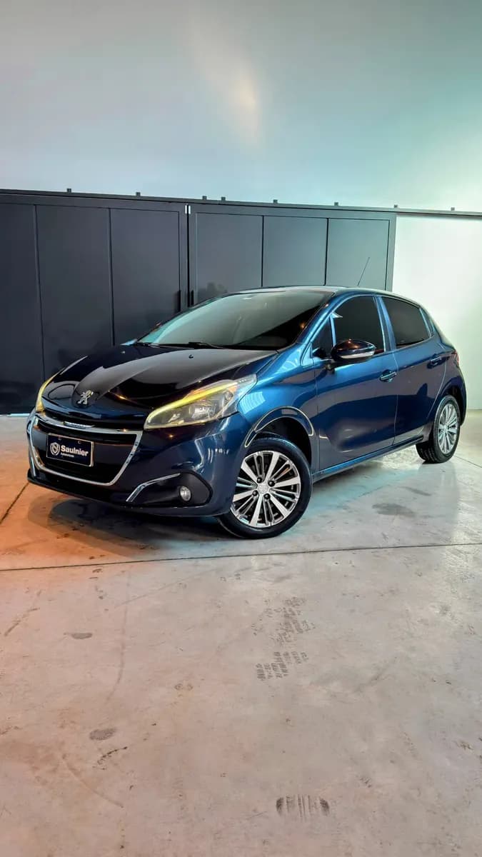 Peugeot 208 1.6 Allure