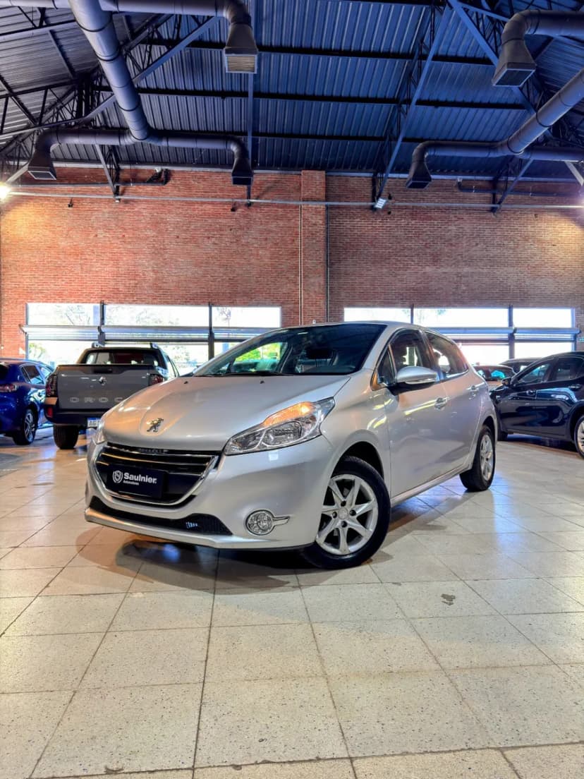 Peugeot 208 1.5 Allure