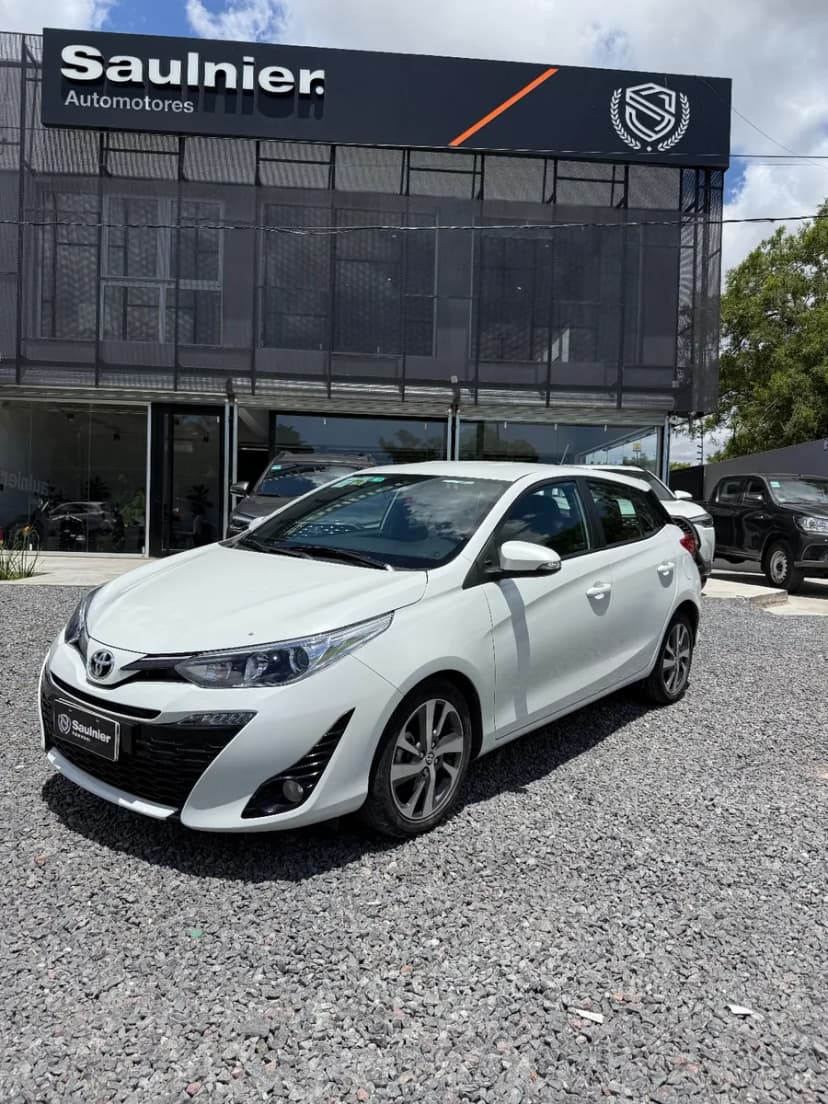 Toyota Yaris 1.5 107Cv Xls Pack Cvt